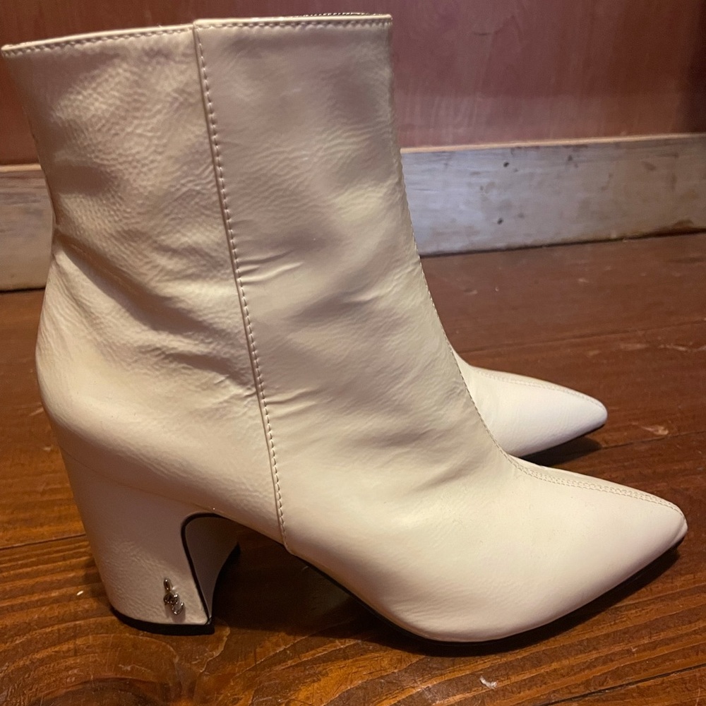 Sam Edelman Hilty Booties